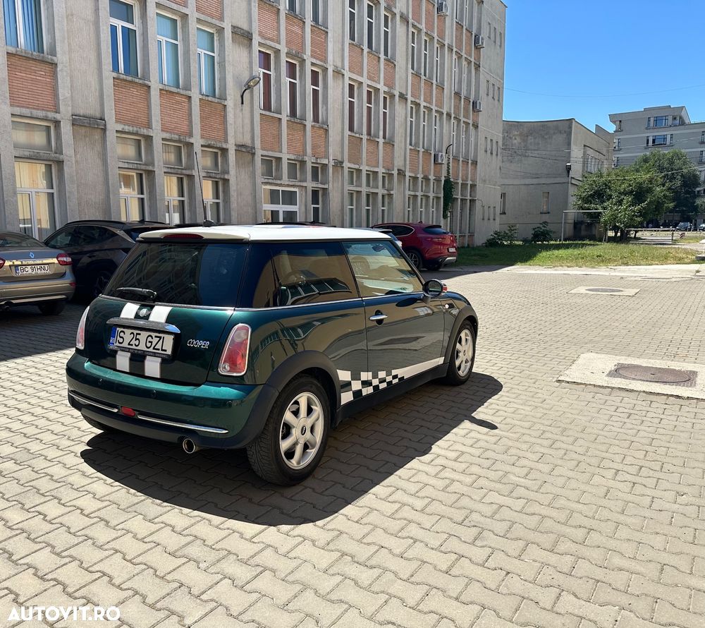 Mini Cooper Cabrio - 4
