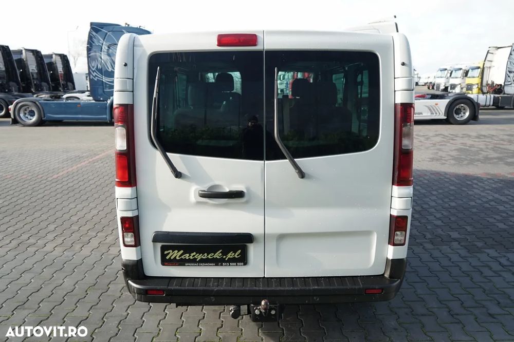 Renault TRAFIC III / AUTOBUS / 9 LOCURI / 90.000 KM / PRIMUL PROPRIETAR / SHOWROOM POLONESE / 2022 / - 12