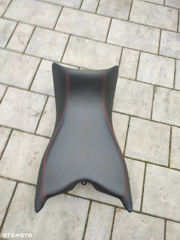 Kanapa, fotel przód, siedzenie kierowcy Aprilia Caponorde 1200