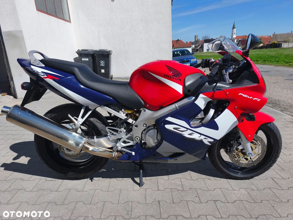 Honda CBR - 5