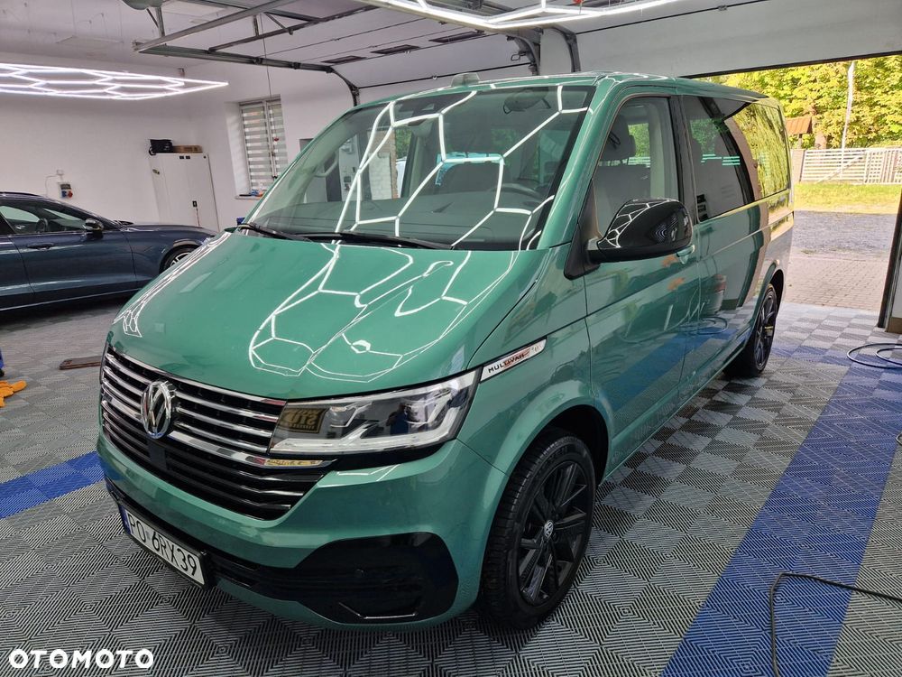 Volkswagen Multivan - 2