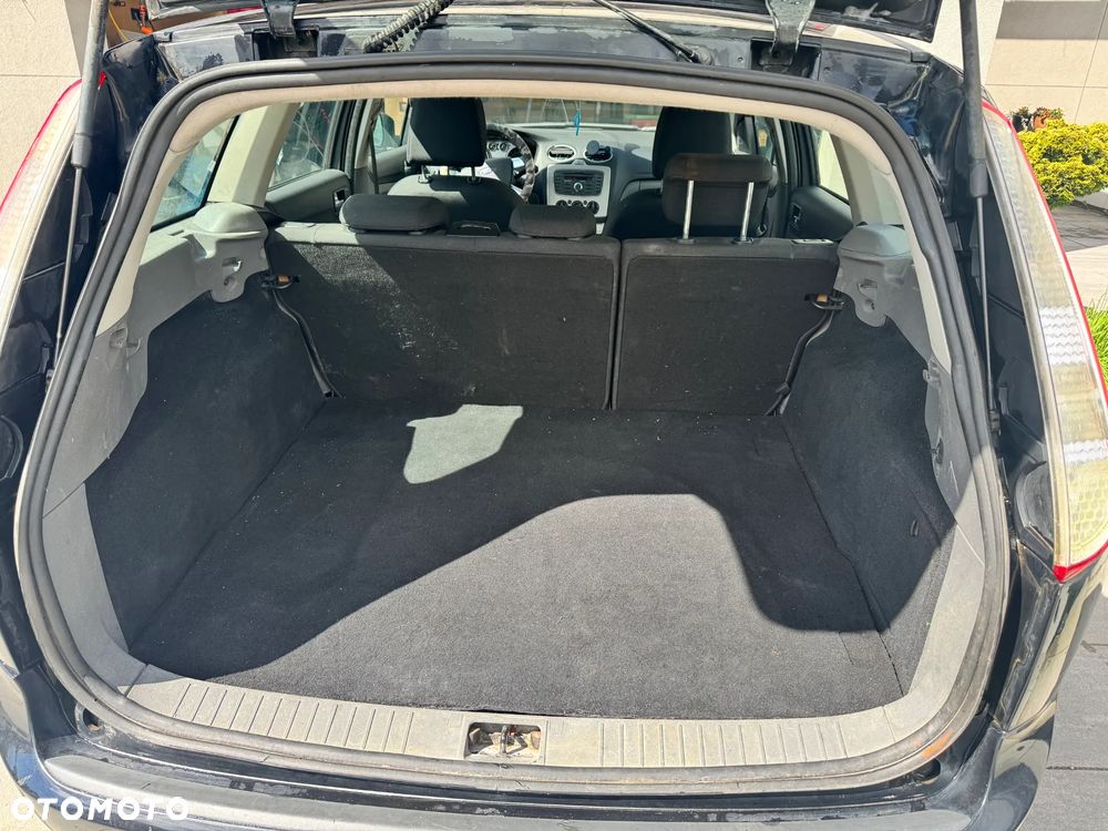 Ford Focus 1.6 TDCi Trend - 14