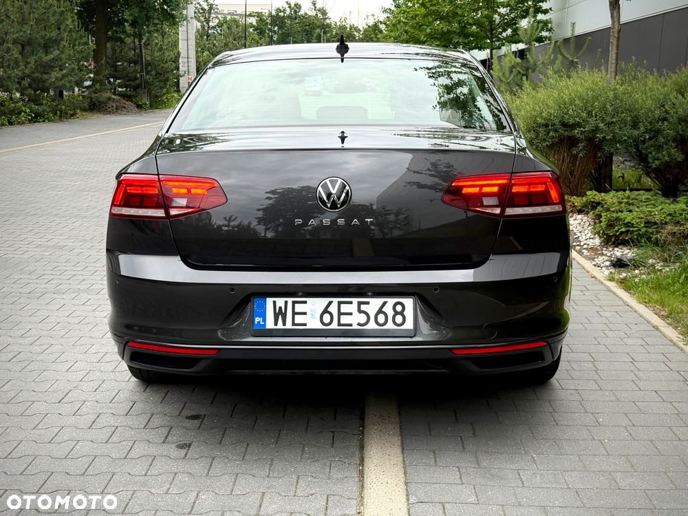 Volkswagen Passat 1.5 TSI EVO Business - 10