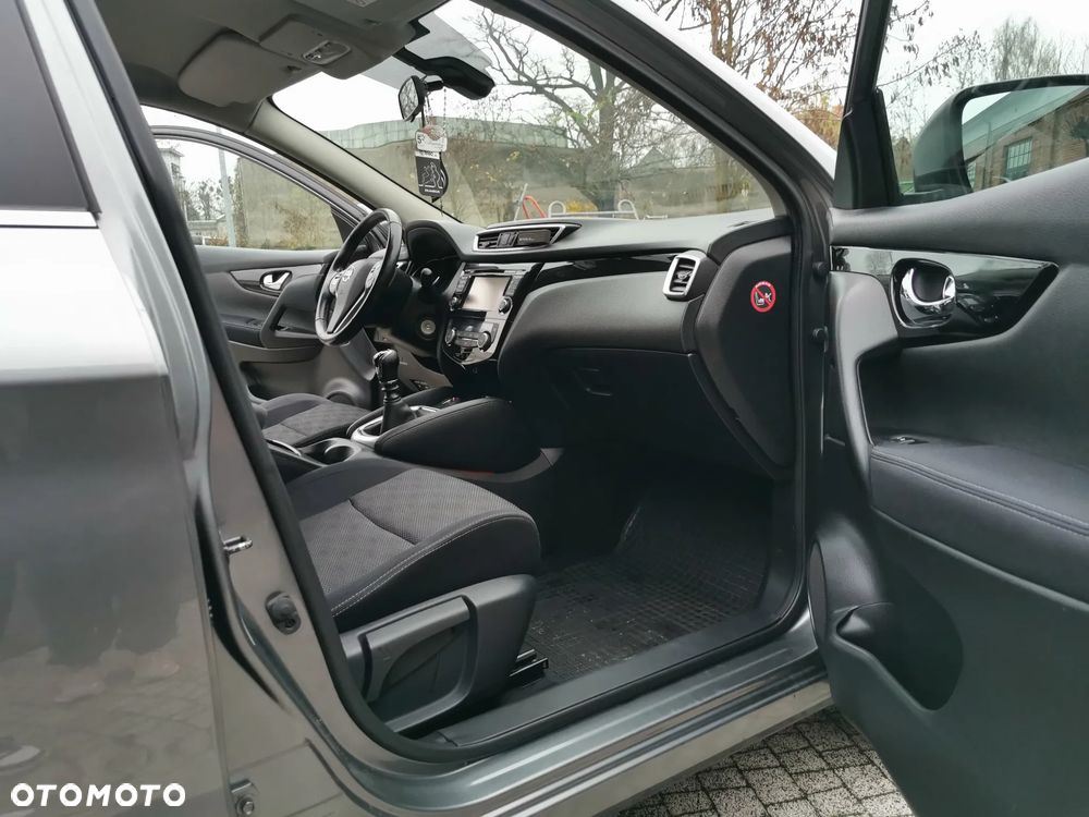 Nissan Qashqai 1.2 DIG-T Acenta EU6 - 15