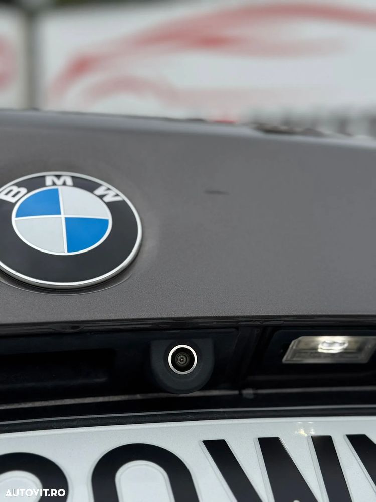 BMW Seria 5 520d - 33