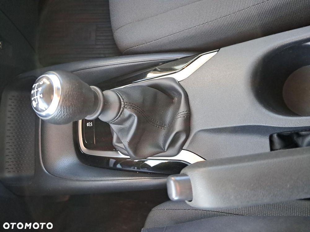 Toyota Corolla 1.5 Active - 13