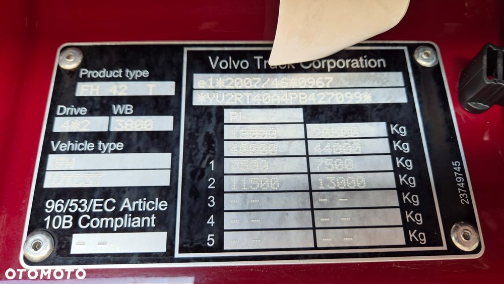 Volvo VOLVO///FH///500///2023/// GLOBETROTTER///XXL/// VIRTUAL COCPIT///FULL LED///ALUFELGI///KLIMATYZACJA POSTOJOWA///ZABUDOWY MIĘDZYOSIOWE///STAN BARDZO DOBRY - 39