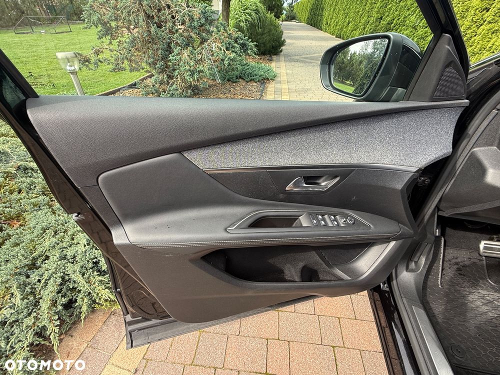 Peugeot 3008 PureTech 180 Stop & Start GPF EAT8 GT - 15