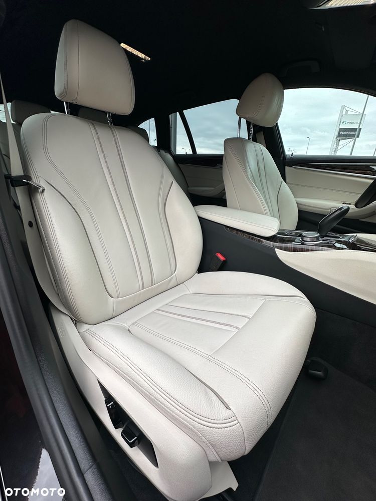 BMW Seria 5 520d xDrive mHEV Luxury Line - 11