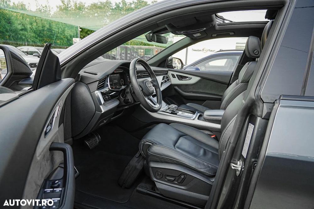 Audi Q8 60 TFSIe quattro tiptronic competition plus - 12