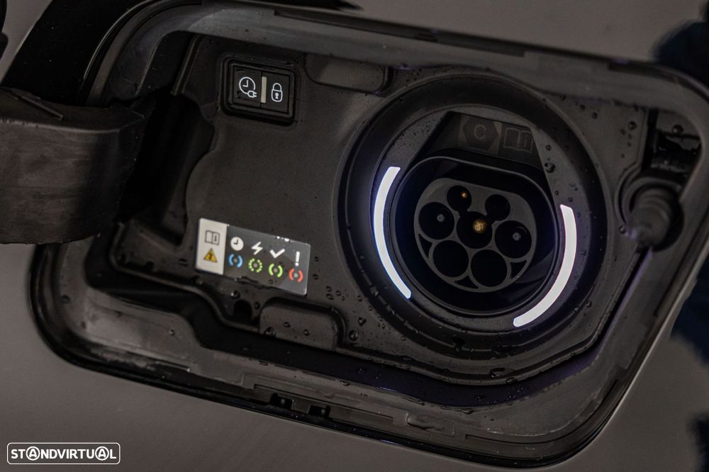 Peugeot 3008 1.6 Hybrid GT Pack e-EAT8 - 18