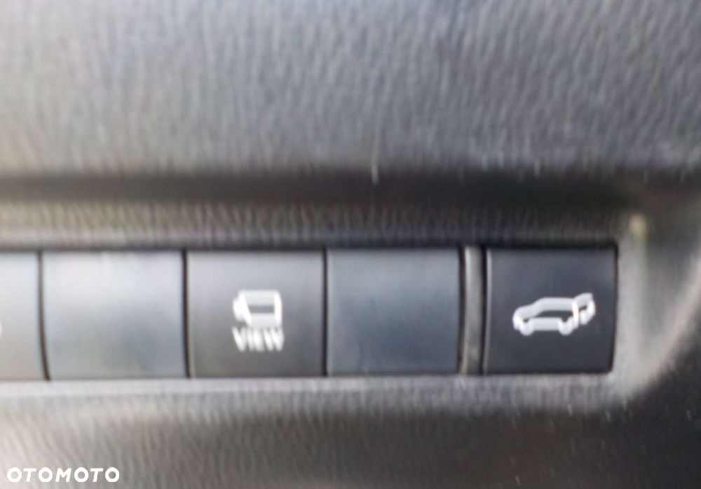 Toyota RAV4 - 22