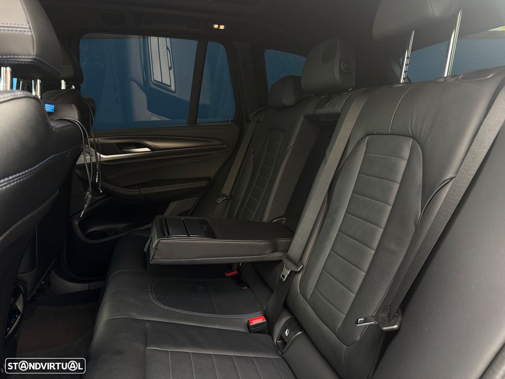 BMW X3 30 e xDrive Pack M - 13