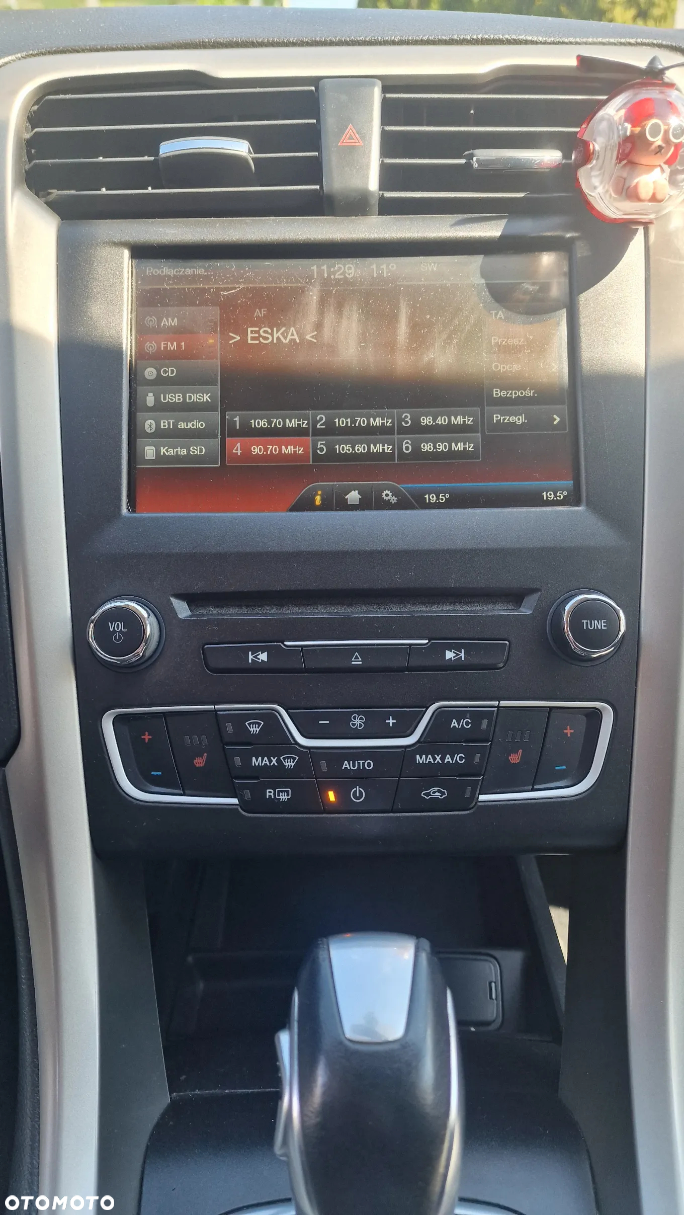 Ford Fusion - 10