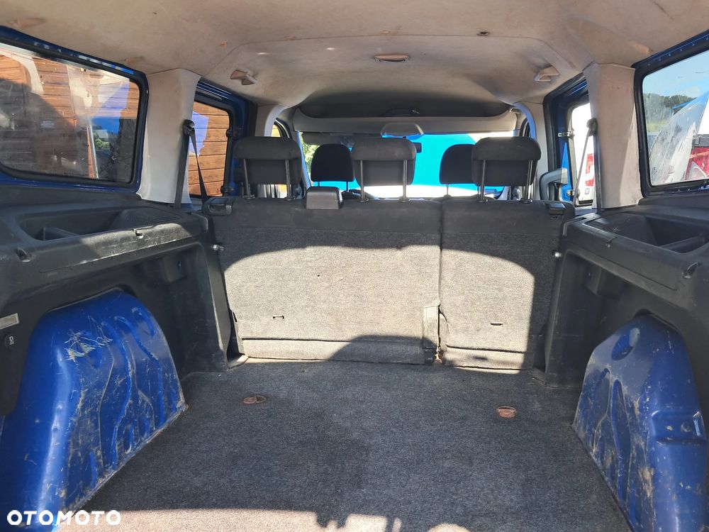 Fiat Doblo - 17