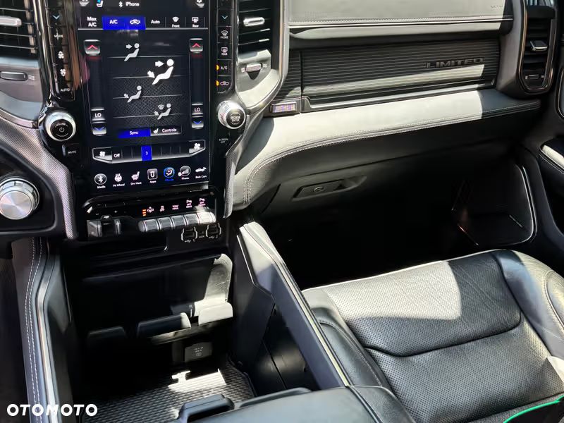 RAM 1500 5.7 Crew Cab Limited - 27