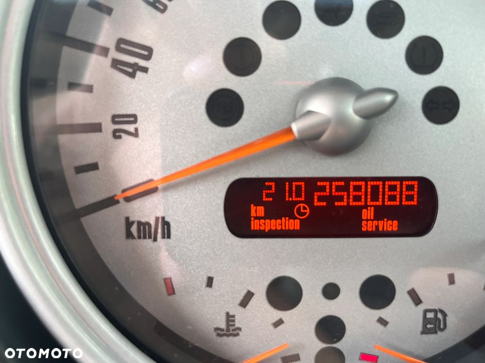 MINI Cooper chili - 10