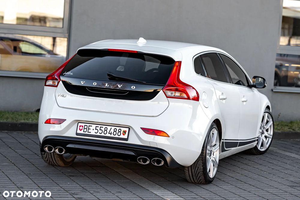 Volvo V40 - 10