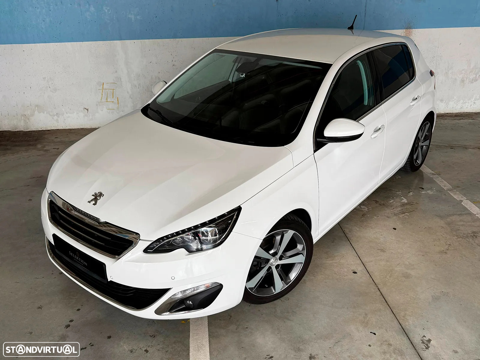 Peugeot 308 1.2 PureTech Allure Full LED - 2