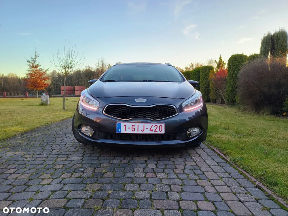 Kia Ceed - 3