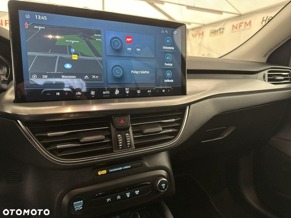 Ford Focus - 27