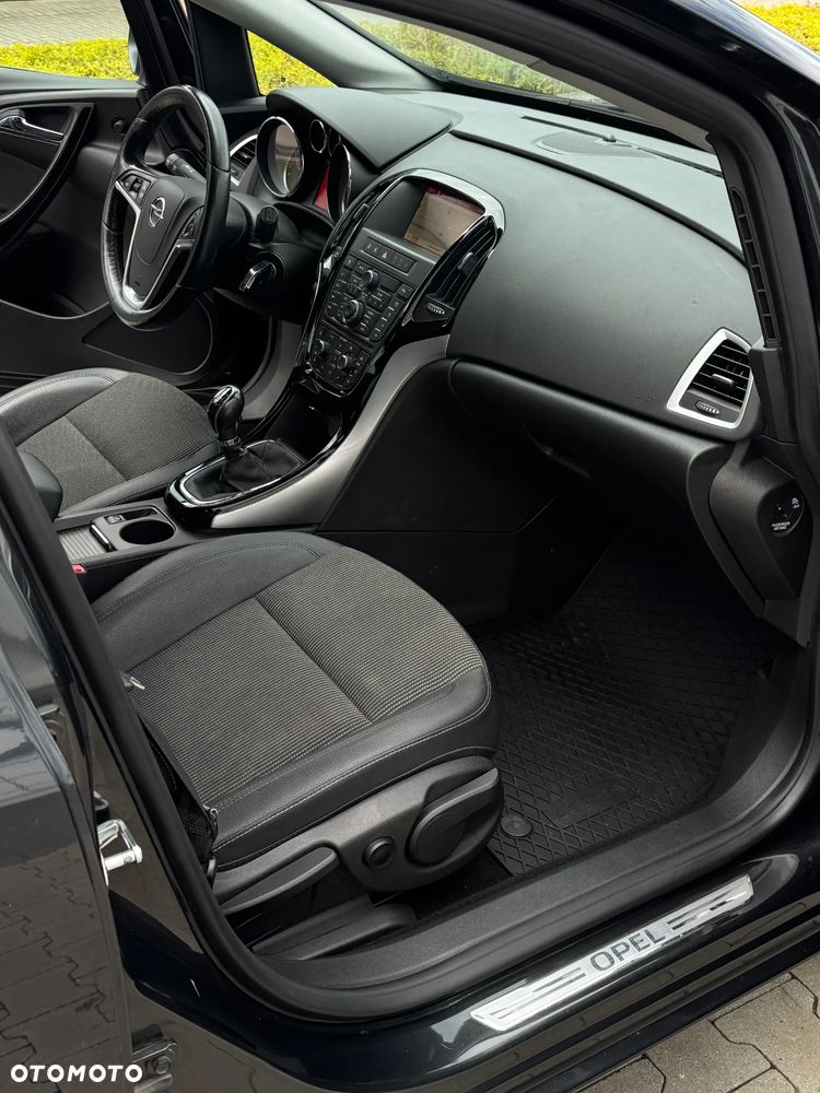 Opel Astra 1.6 D (CDTI) Start/Stop Innovation - 16