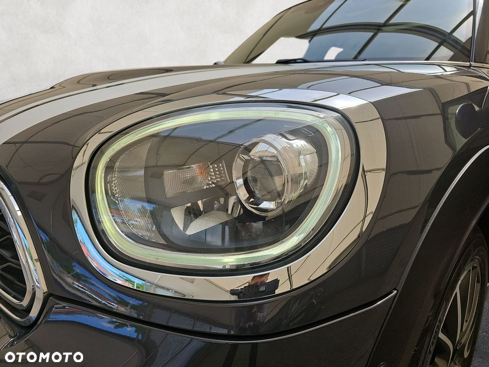 MINI Countryman - 25