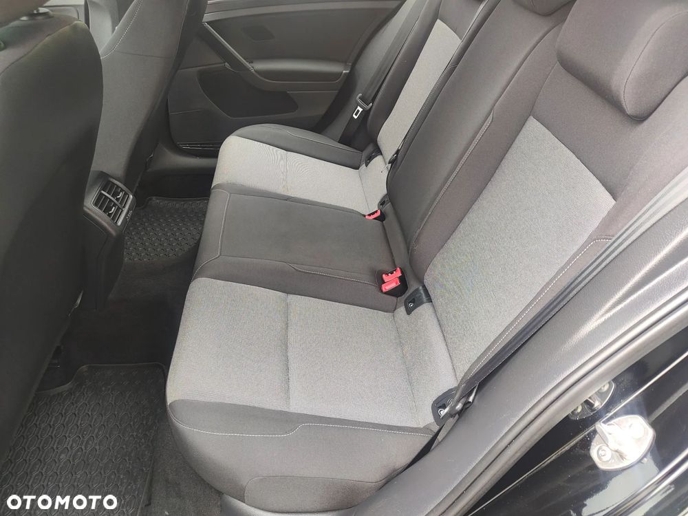 Volkswagen Golf 1.2 TSI BMT Trendline Perfectline - 15