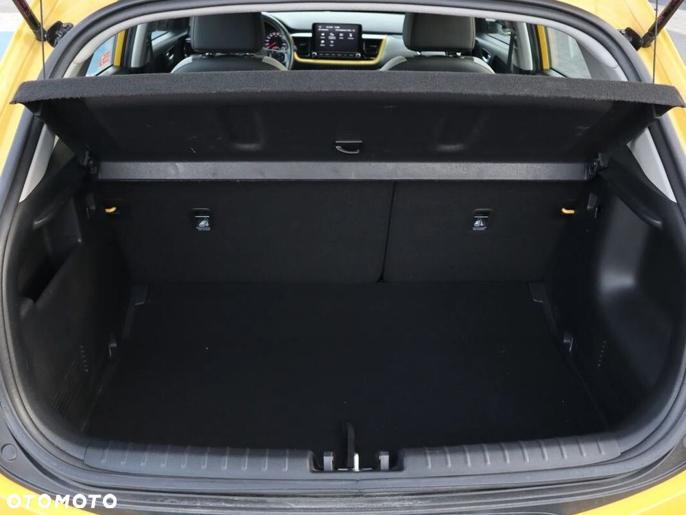 Kia Stonic 1.0 T-GDI L - 12