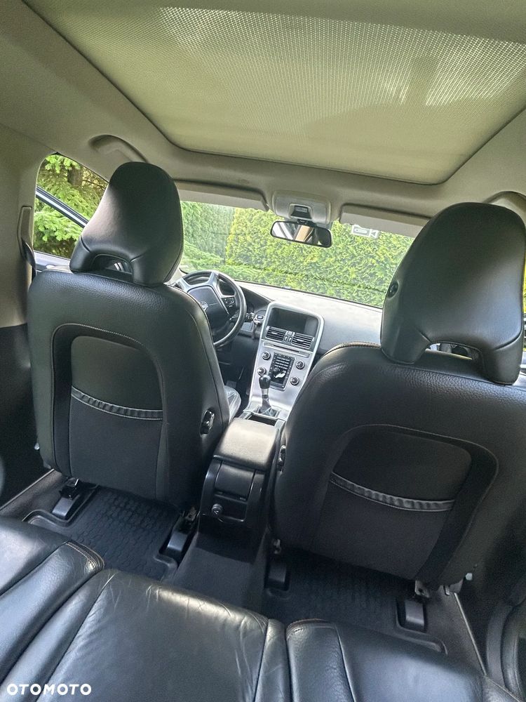 Volvo XC 60 DRIVe Momentum - 11
