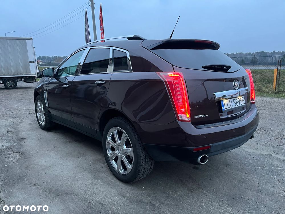 Cadillac SRX 3.6 V6 AWD Sport Luxury - 9