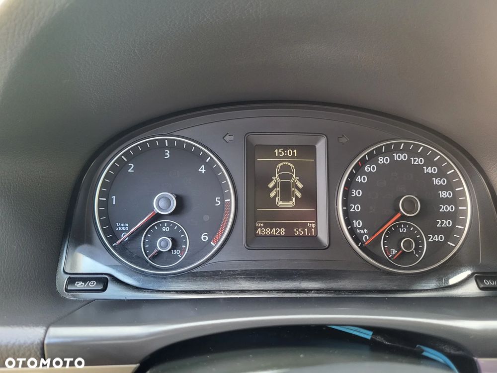 Volkswagen Touran - 6