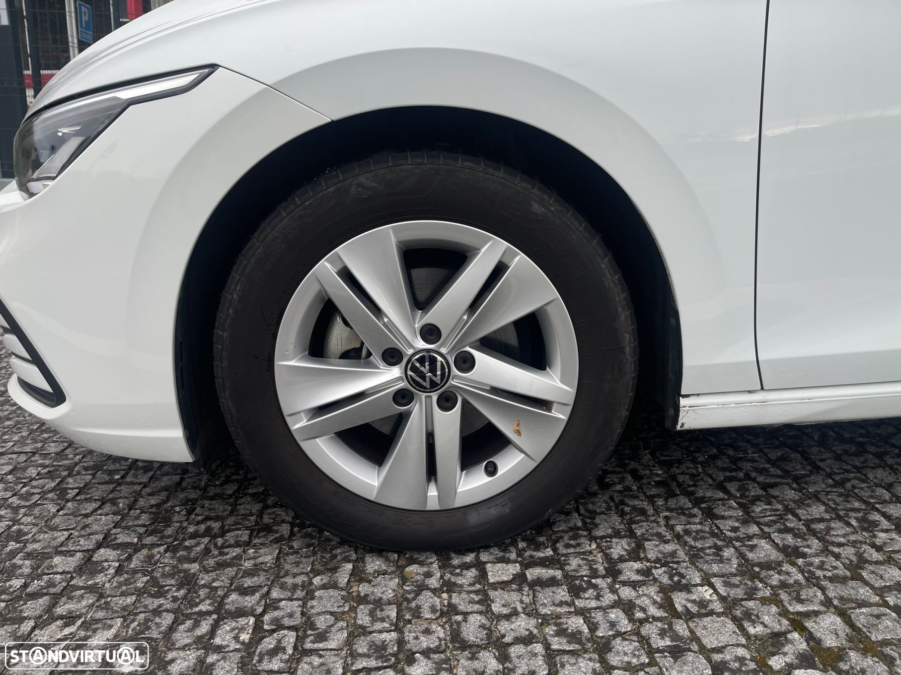 VW Golf 1.0 TSI Life - 13