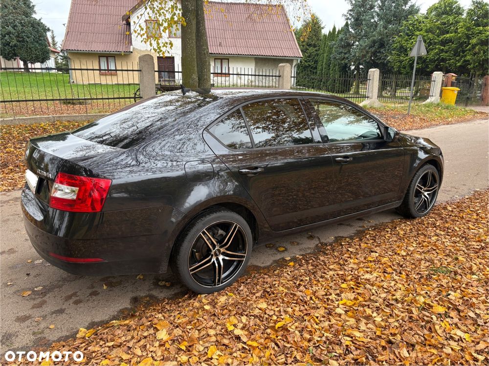 Skoda Octavia 1.6 TDI Ambition - 5
