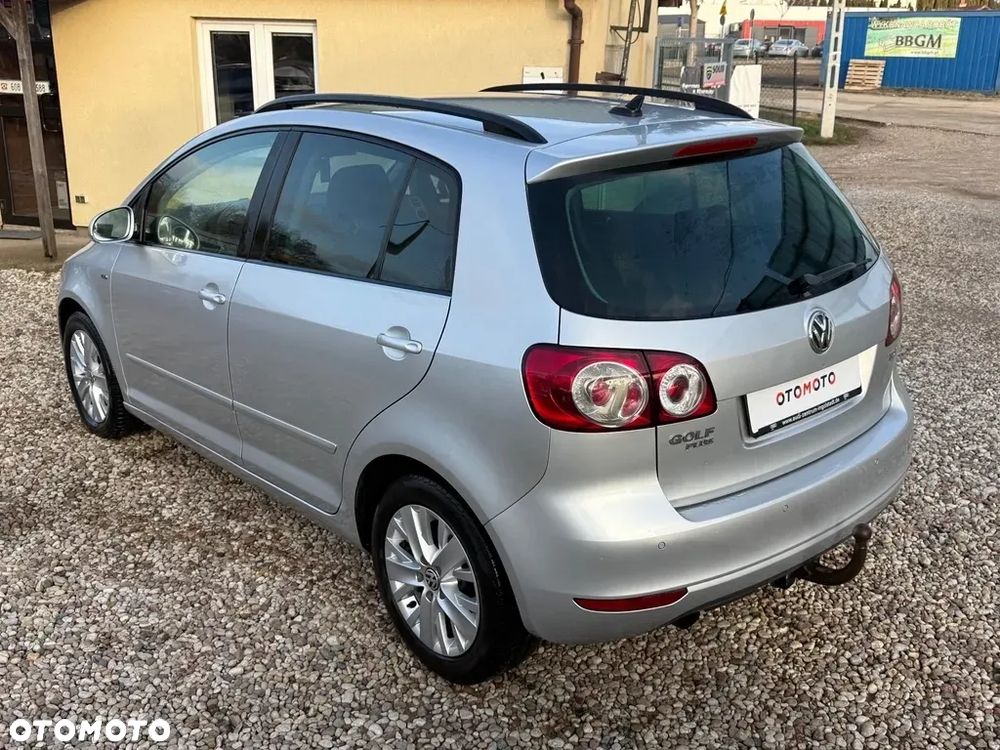 Volkswagen Golf Plus 1.6 TDI DPF Life - 11