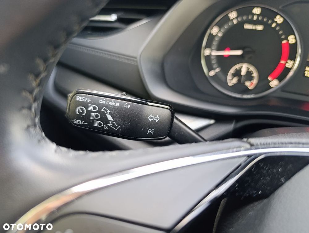 Skoda Octavia 1.5 TSI ACT Ambition - 28