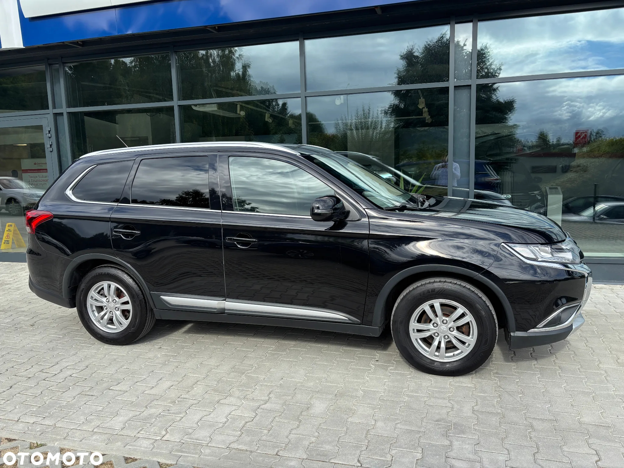 Mitsubishi Outlander 2.2 DID Intense + 4WD - 15