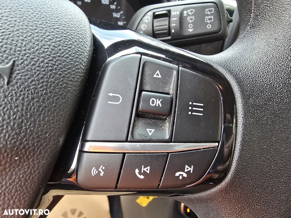 Ford Fiesta 1.1 Trend - 22