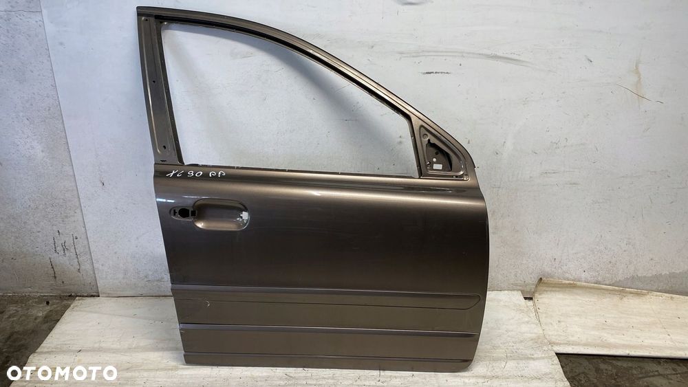 VOLVO XC90 DRZWI PRAWE PRAWY PRZÓD PRZEDNIE 06-14 - 2