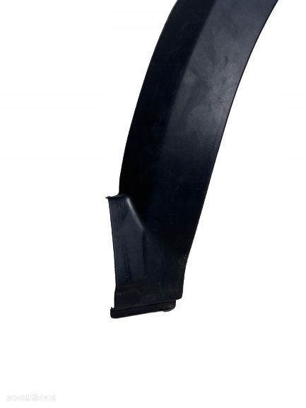 DISCOVERY V 5 L462 LISTWA BŁOTNIKA HY32-290123-AC - 2