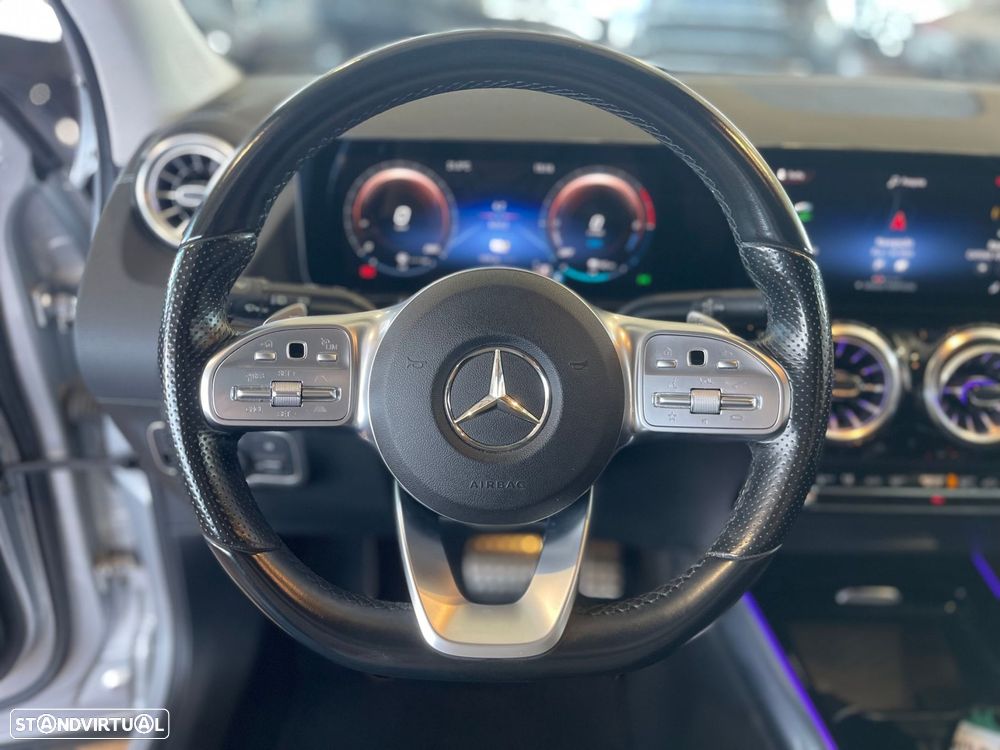 Mercedes-Benz GLA 250 e AMG Line - 12