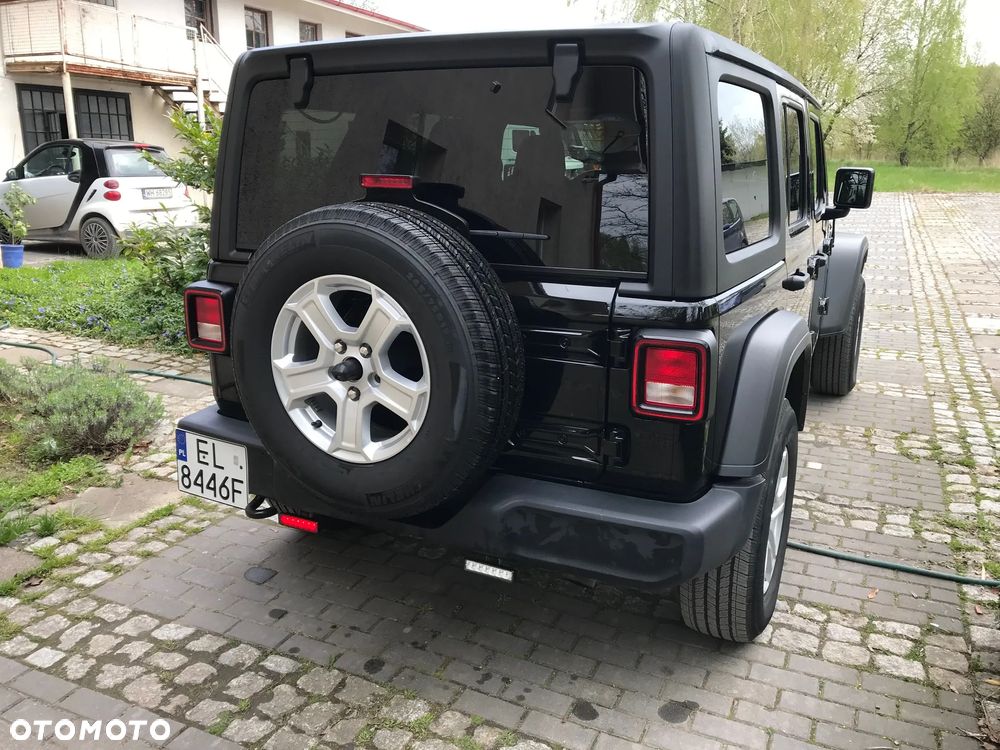Jeep Wrangler 2.0 T-GDI Hardtop AWD Automatik Sport - 9