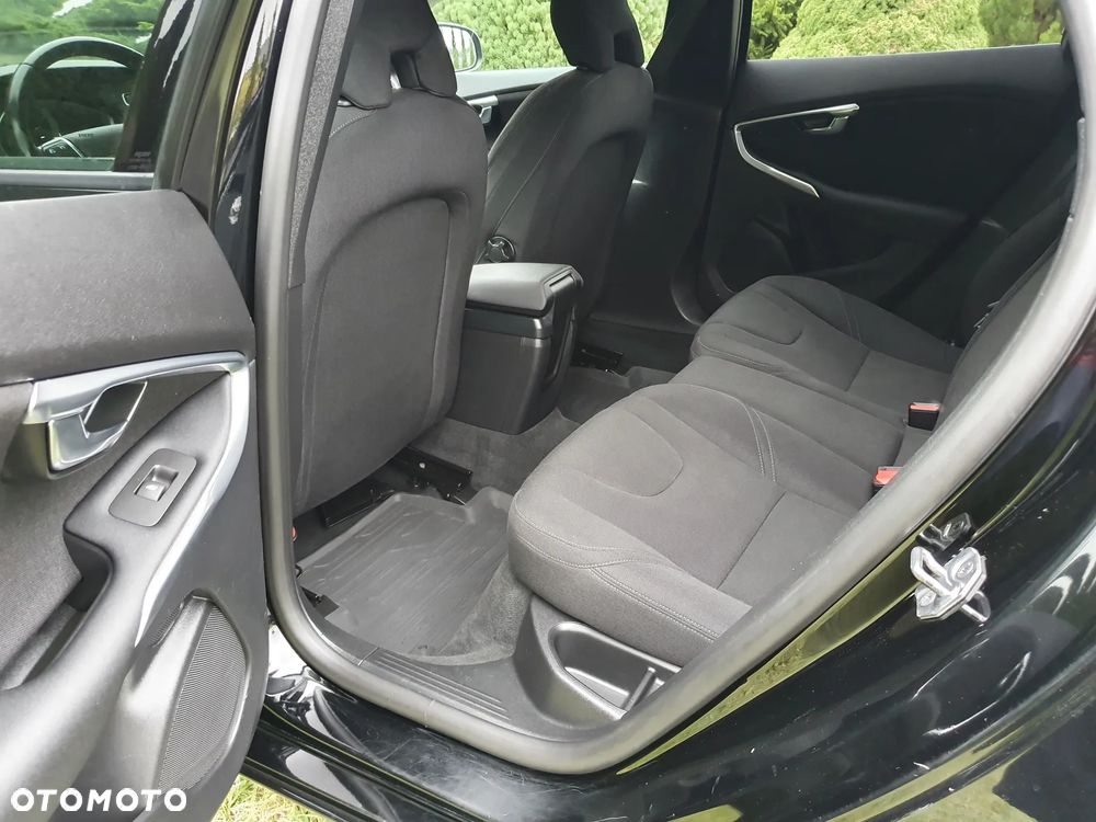 Volvo V40 D2 Geartronic Kinetic - 22