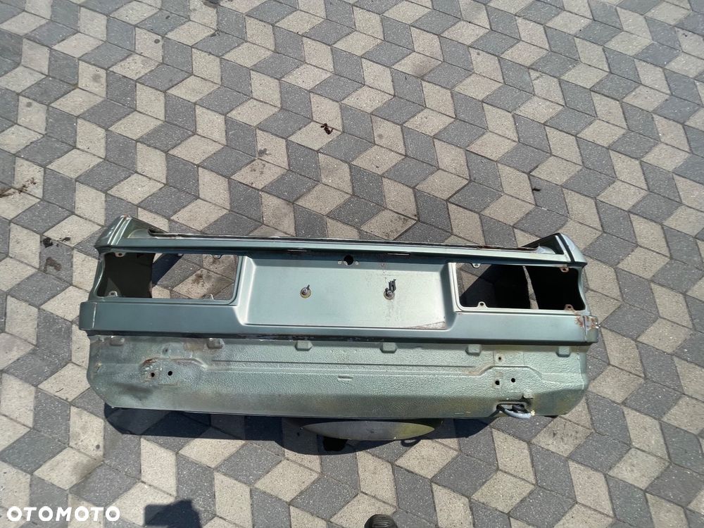 Bmw E30 pas tył - 1