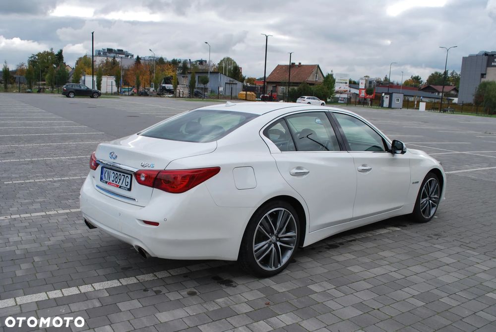 Infiniti Q50 - 4