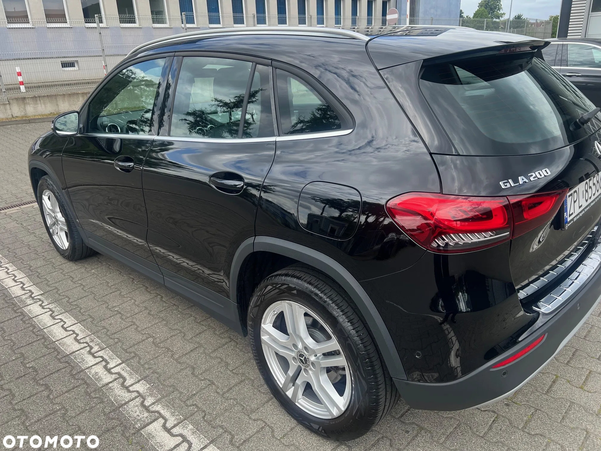 Mercedes-Benz GLA 200 Style - 3