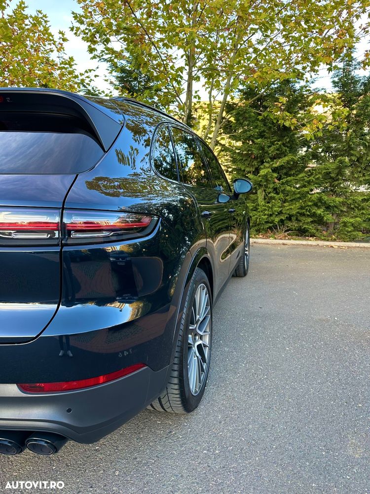 Porsche Cayenne E-Hybrid Tiptronic S Platinum Edition - 6