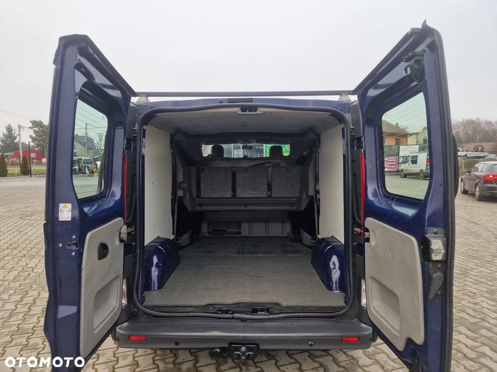 Renault TRAFIC L2H1 - 12