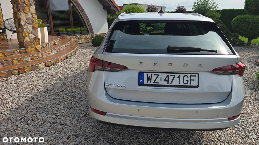 Skoda Octavia 2.0 TDI Ambition DSG - 26