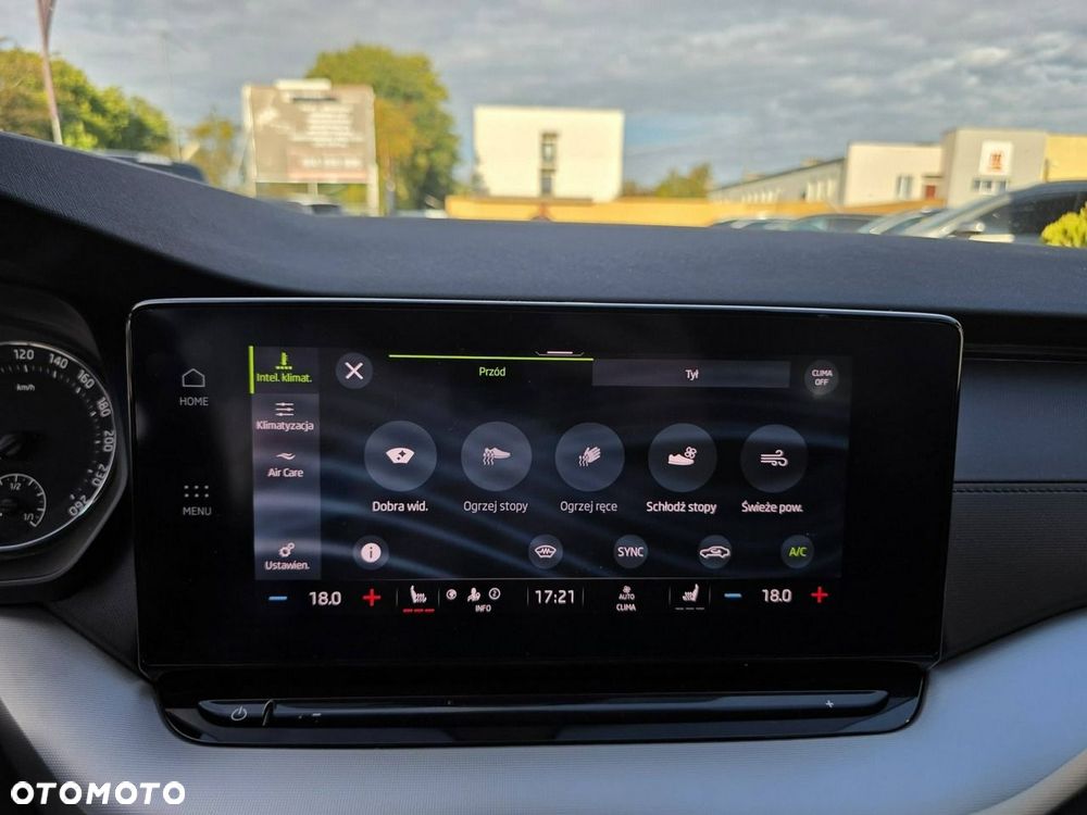Skoda Octavia 1.5 TSI Business - 22